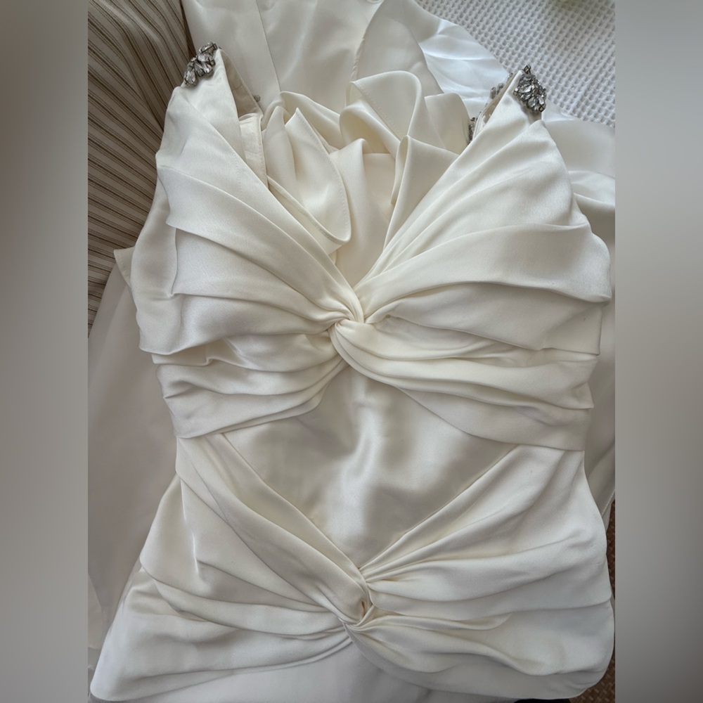 ZAC POSEN Satin Bridal Gown. NWT